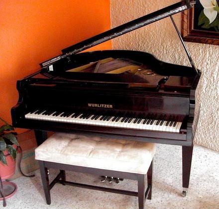 Piano de cola Wurlitzer